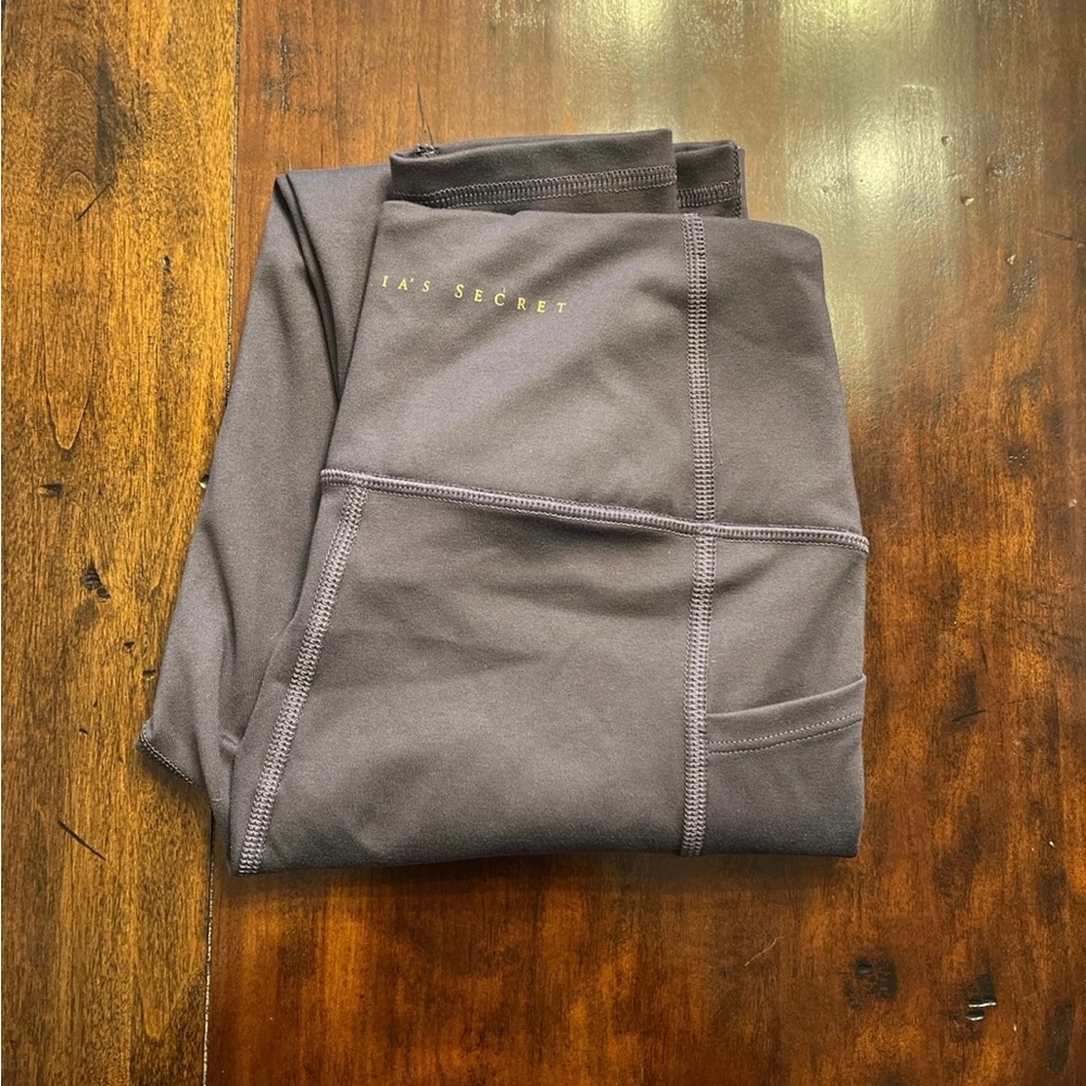 Victoria’s Secret Yoga Pants